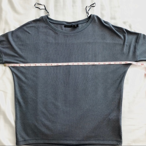 ❌ Tahari Stripped Short Sleeve Oversized Top - Picture 7 of 11